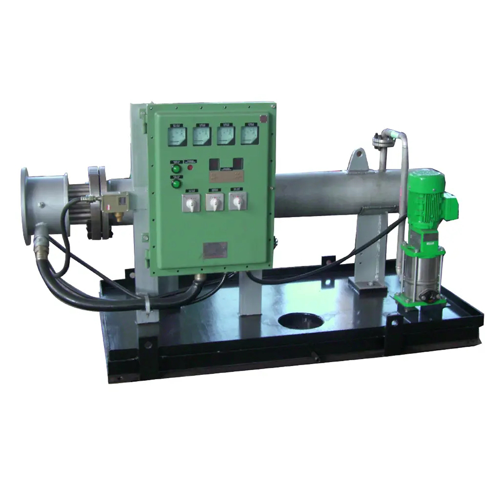 Ponorný ohřívač namontovaný na lyžích